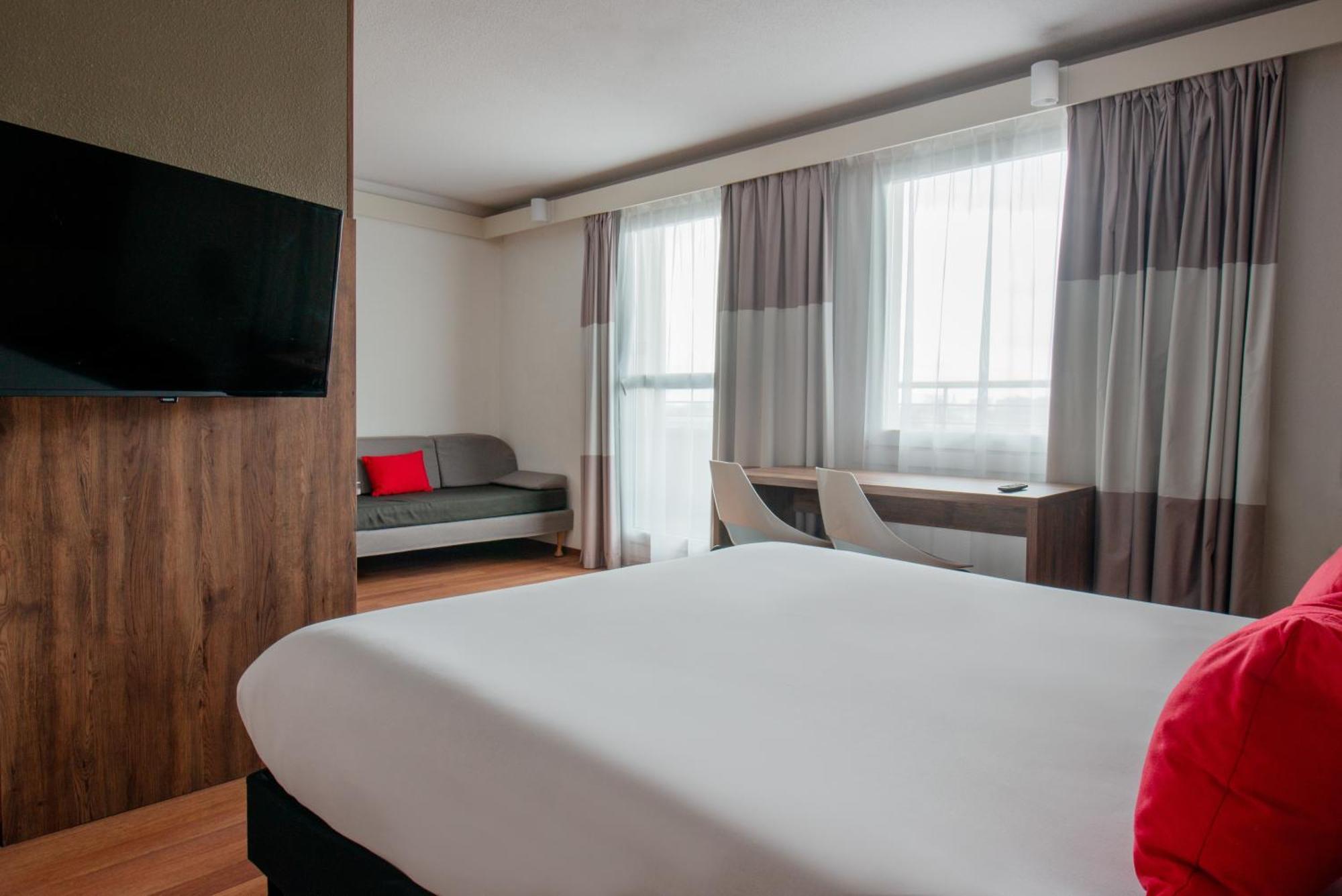 Junior Suite con Letto Matrimoniale e Balcone